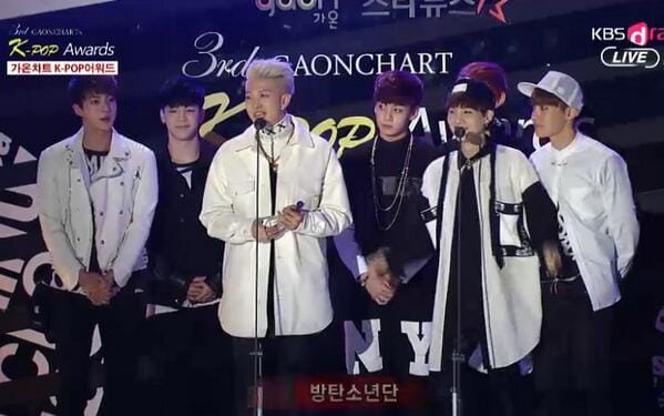 BTS receiving their first rookie award