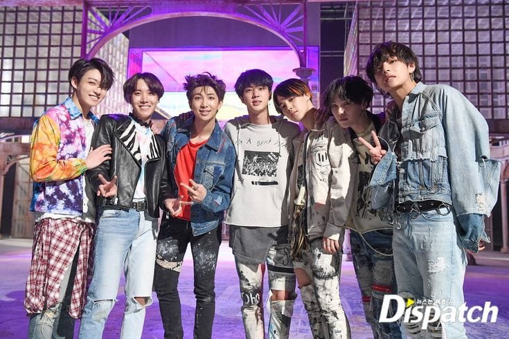 LOVE YOURSELF: Tear album cover
