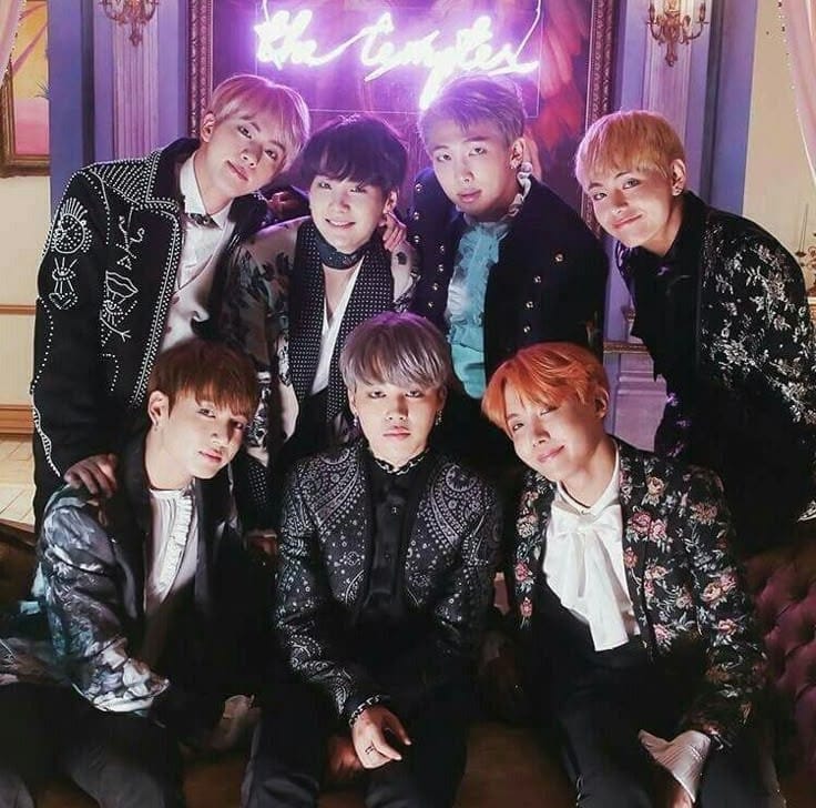 WINGS album cover
